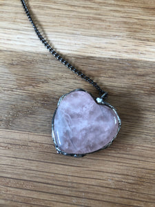 Luna Quartz Heart Pendant | Pendulum ~ other worldly, galactic travels, Star seed crystal, ascension journey & heart centred (#