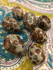 Garnet in Limestone Eggs ~ Abundance, revitalising, purifying energy, balance, grounding, inner strength, creativity, passion & inspiration